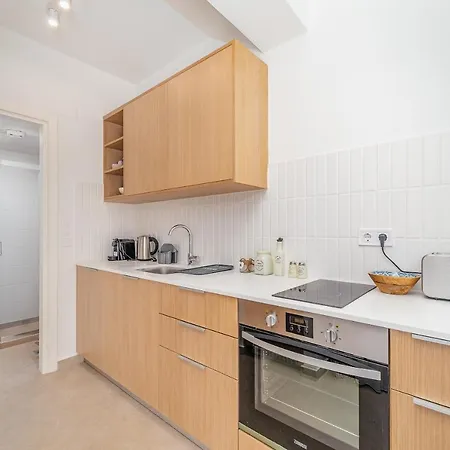 Greek House Complex A7 Нидри